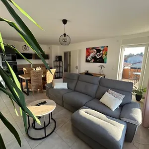 Appartement T3 Proche Plaine De L'ain, Saint-Jean-de Niost